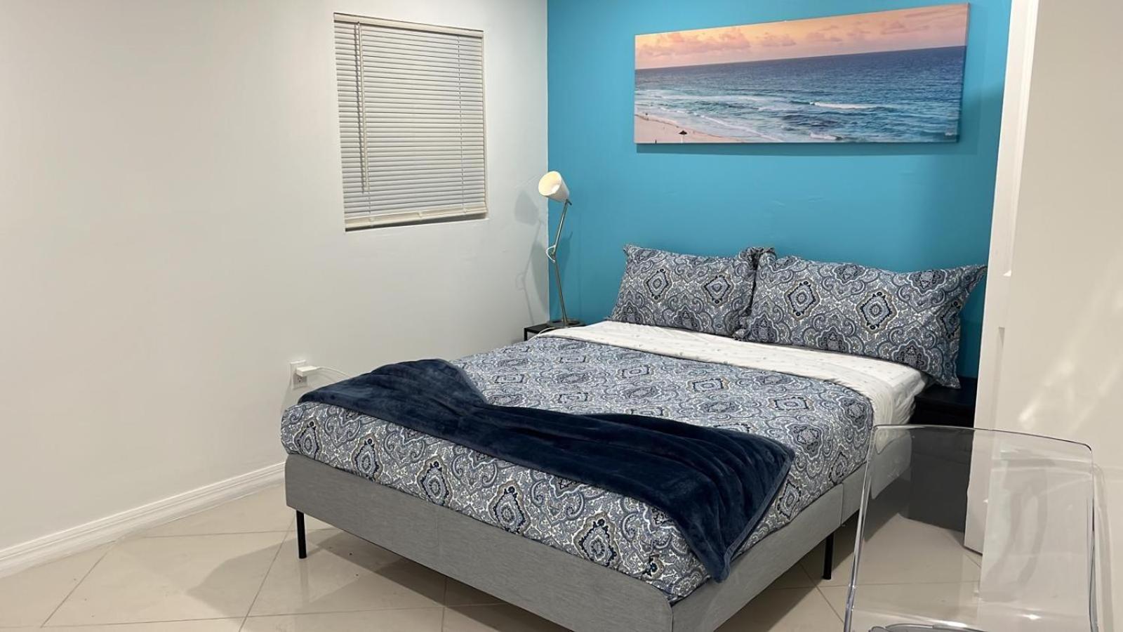 Beautiful, Fully Furnished 4Bed 2Bath House - 5 Minute Walk To Miracle Mile Downtown Coral Gables Villa Miami Bagian luar foto
